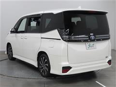 ヴォクシー HEV S-Z