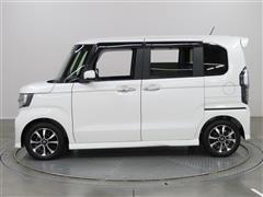 N-BOXカスタムG L Hセンシング