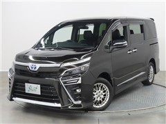 トヨタ ヴォクシー HEV ZSキラメキ3