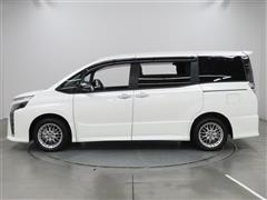 ヴォクシー HEV ZSキラメキ2