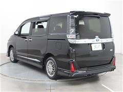 ヴォクシー HEV ZS キラメキ3