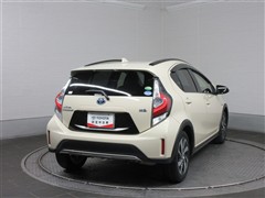 アクア クロスオーバー