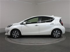 アクア Sスタイルブラック