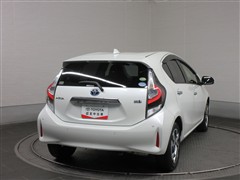 アクア S スタイルブラック