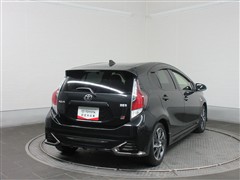 アクア G GRスポーツ