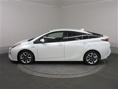 プリウス A ツーリングセレクション