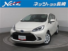 トヨタ　アクア Z