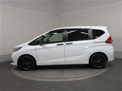 フリード HV G ブラックスタイル