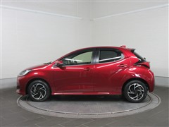 ヤリス ハイブリッド Z