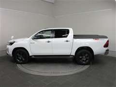 ハイラックス Z