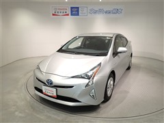 トヨタ プリウス S