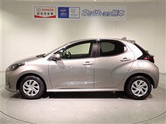 ヤリス X