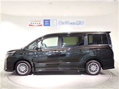 ヴォクシー ハイブリッド ZS