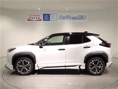 ヤリスクロス Z