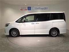 ヴォクシー ZS キラメキ