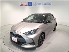 ヤリス ハイブリッド X