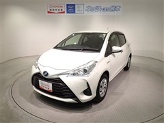 トヨタ ヴィッツ ハイブリッド F