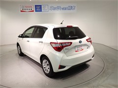 ヴィッツ ハイブリッド F