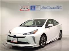 トヨタ　プリウス S ツーリングセレクション
