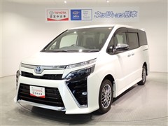 トヨタ ヴォクシー ハイブリッド ZS