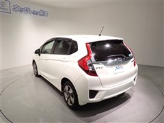 フィット ハイブリッド F