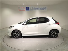 ヤリス ハイブリッド Z