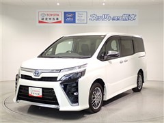 トヨタ ヴォクシー ハイブリッド ZS