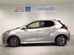 ヤリス ハイブリッド Z