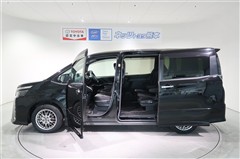 ヴォクシー ハイブリッド ZS