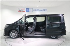 ヴォクシー ハイブリッド ZS