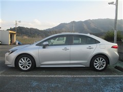 カローラ ハイブリッド S