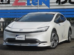 トヨタ プリウスPHV Z