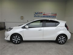 アクア S スタイルブラック