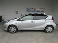 アクア S スタイルブラック