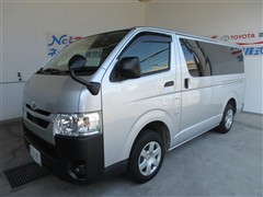 トヨタ ハイエースバン DX