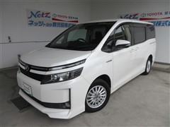 トヨタ ヴォクシー HEV V
