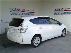 プリウスアルファ S