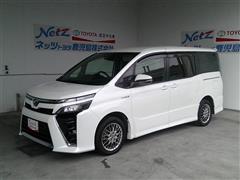 トヨタ ヴォクシー HEV ZS
