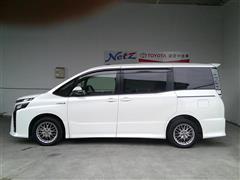 ヴォクシー HEV ZS