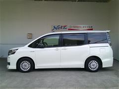 ヴォクシー HEV V