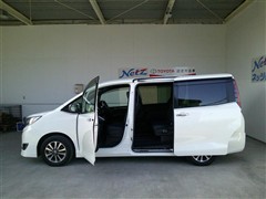 エスクァイアHEV GIプレPブラッ