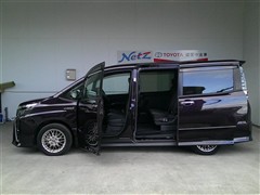 ヴォクシー HEV ZSキラメキ