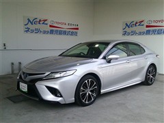 トヨタ カムリ WS レザーパッケージ