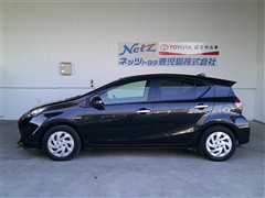 アクア S スタイルブラック