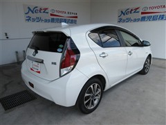 アクア S スタイルブラック