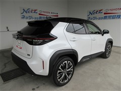 ヤリスクロス HEV Z