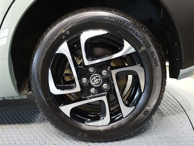 シエンタ ハイブリッド Z（511010362148）の中古車 | トヨタ認定中古車