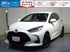 トヨタ ヤリス ハイブリッド Z