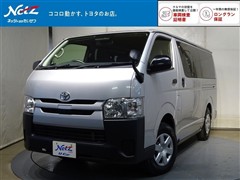 ハイエースバン DX