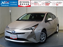 トヨタ プリウス S セーフティプラス